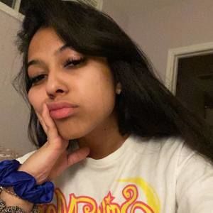 Meet your Posher, Mridula